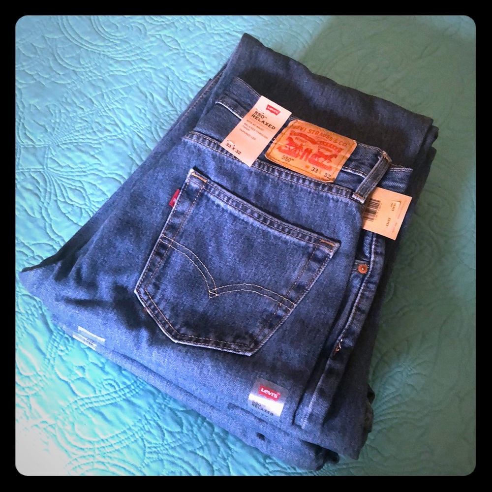 550 Relaxed Levi’s